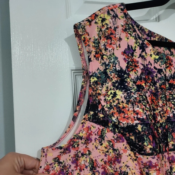 Gabby Skye Pink Floral Sleeveless Scuba Dress in Size 22W (WIDE) - Picture 5 of 12